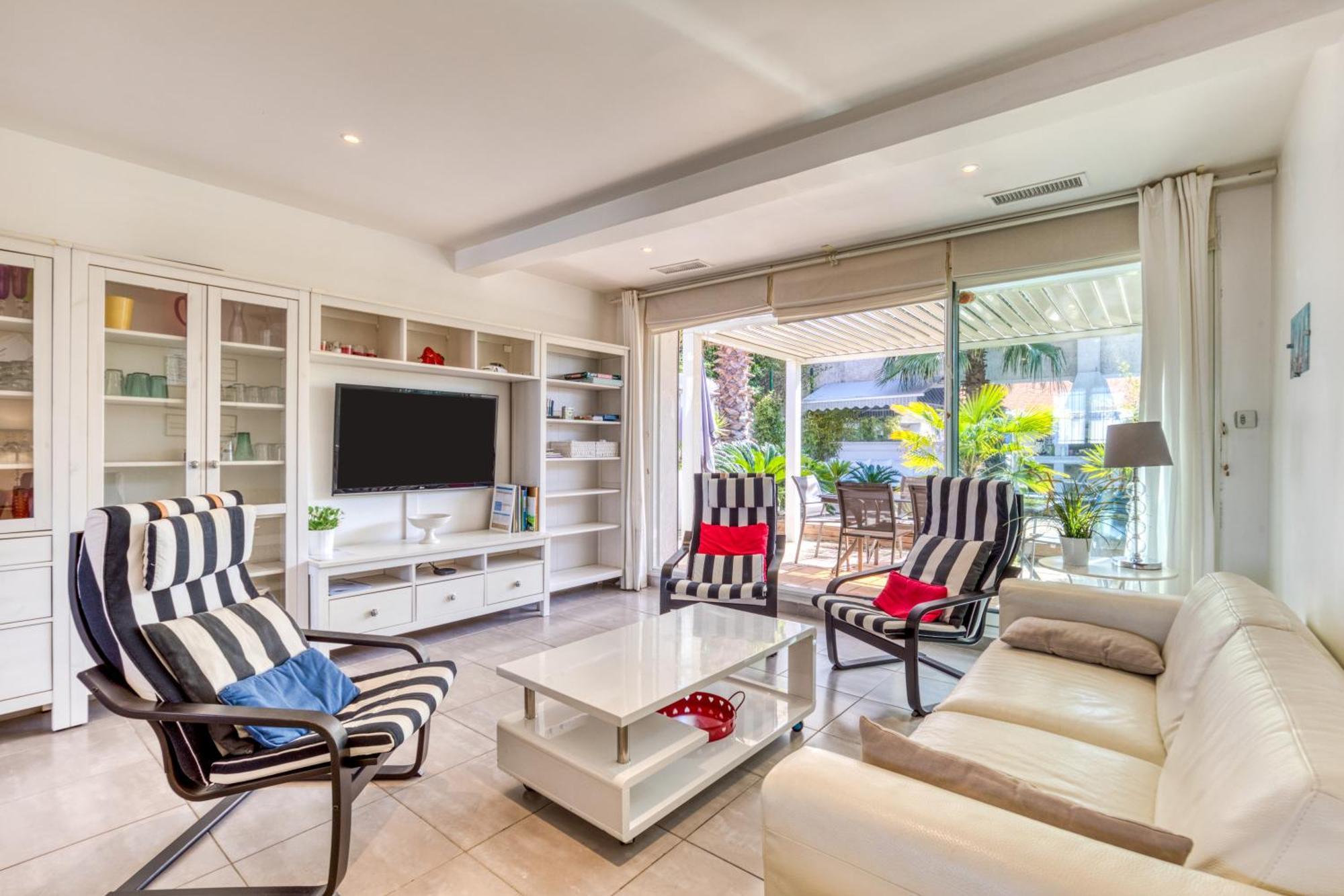 Holiday home Les Palmiers